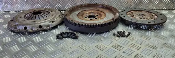 Volkswagen Caddy Clutch set kit 1878004084 038105273D 308260068118229