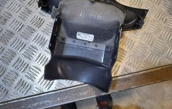 Steering wheel column trim