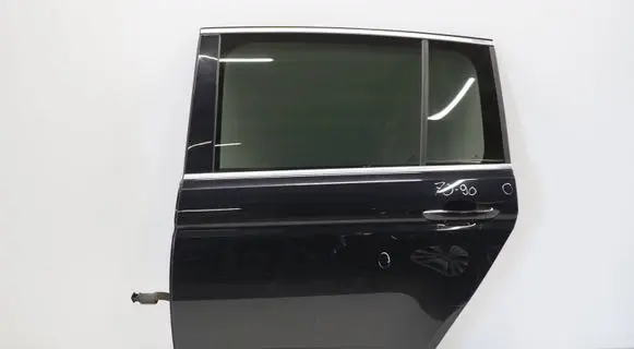 Volkswagen Touran III Rear door 5TA090726DLT