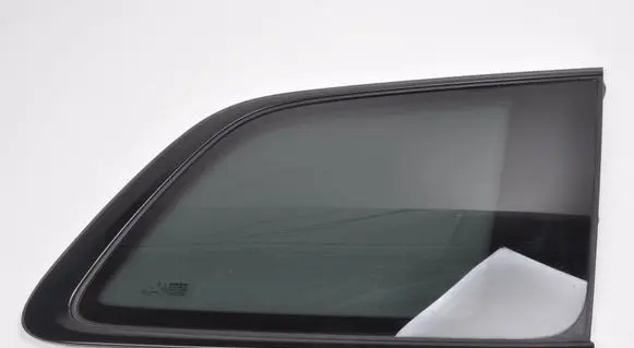 Volvo XC90 Rear side window 