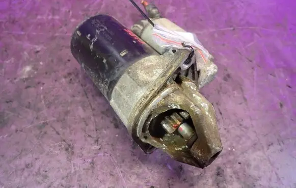 Opel Corsa D Starter motor 