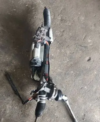 Volkswagen Touran I Steering rack 1K1909144L 1K1423051CK 020307DE