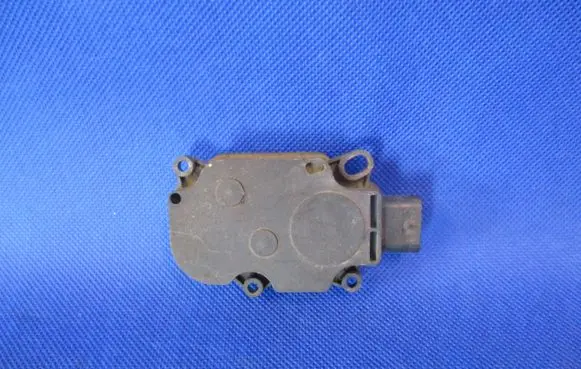 Mercedes-Benz E W213 Air flap motor/actuator A24031123312 D1410525431 131588800037