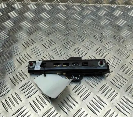 Volvo XC40 Seat belt adjustment rail 8632605