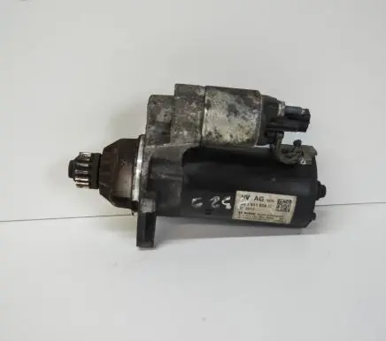 Volkswagen PASSAT B7 Starter motor 02M911024C
