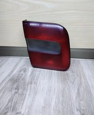 Volvo S70 V70 V70 XC Rear/tail lights 9151633