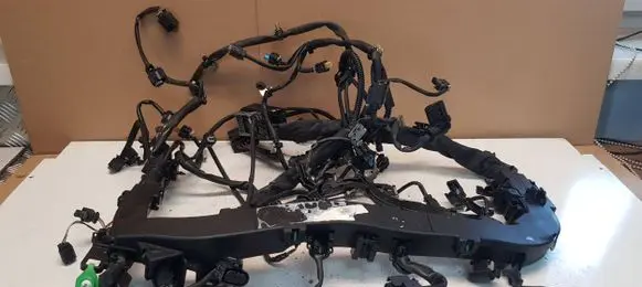 Mercedes-Benz E W212 Engine installation wiring loom A6511503086