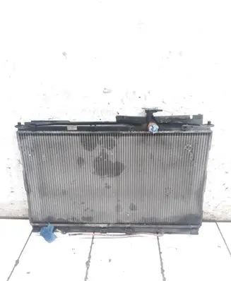 Coolant radiator