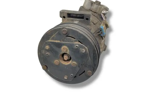 Opel Vectra C Air conditioning (A/C) compressor (pump) 13197197 90443840 12016075810