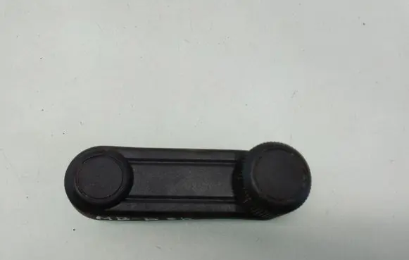 Mercedes-Benz B W245 Rear door window winding handle A1697600002