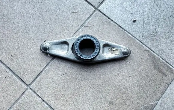 BMW 5 F10 F11 Clutch release arm fork 7564027 55944302 756402704