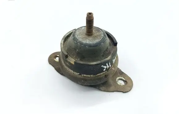 Peugeot 807 Engine mount bracket 963593399