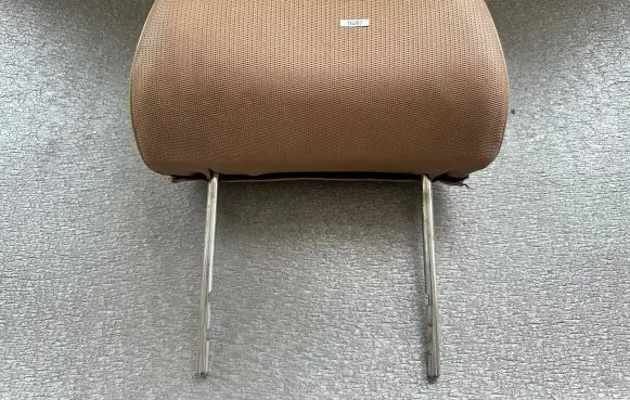 Nissan Patrol 160 Front seat headrest 86400C7903