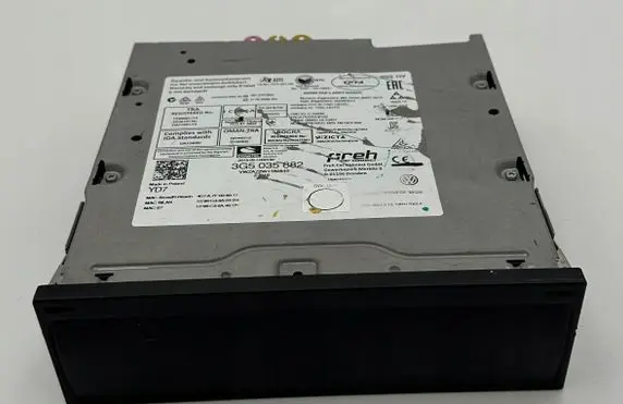 Volkswagen Caddy Navigation unit CD/DVD player 3G5035882