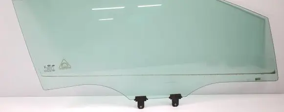 KIA Rio Front door window glass four-door