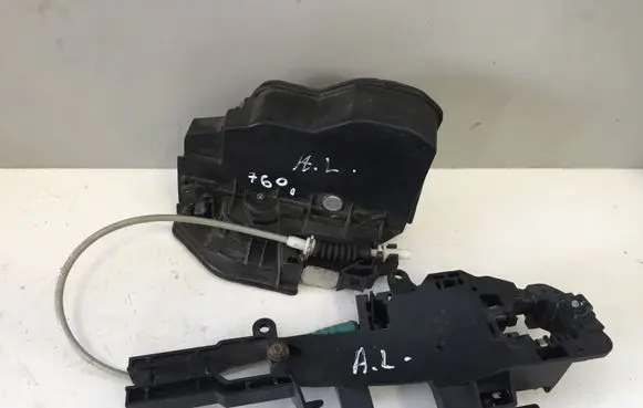 BMW 1 E81 E87 Rear door lock 7167070