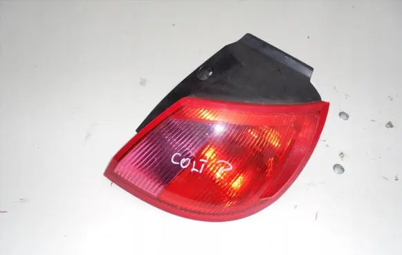 Mitsubishi Colt Rear/tail lights