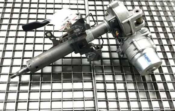 Peugeot 4008 Power steering pump 8633A096