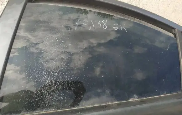 Volvo S60 Rear door window glass as2