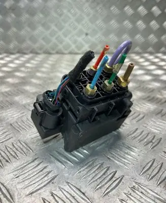 Audi A6 S6 C7 4G Rear shock absorber actuator solenoid 