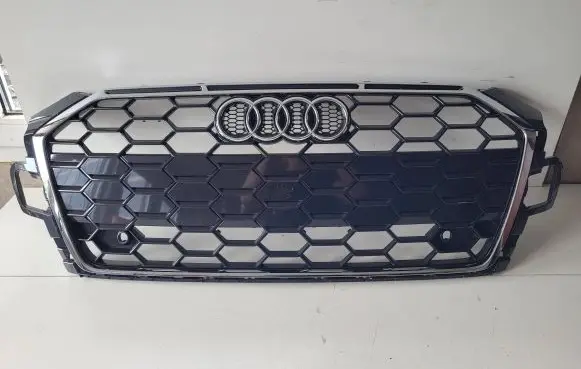 Audi A5 Front bumper upper radiator grill 8W6853651BL 8W6853651BJ