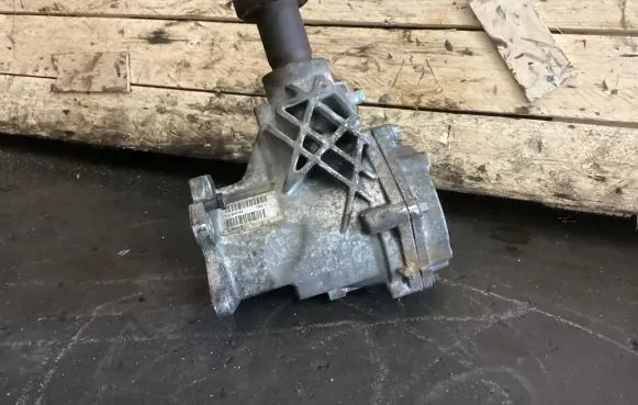 Volvo XC60 Gearbox transfer box case P31325014