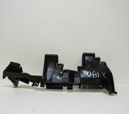 Audi Q5 SQ5 Intercooler air guide/duct channel 8R0121284J