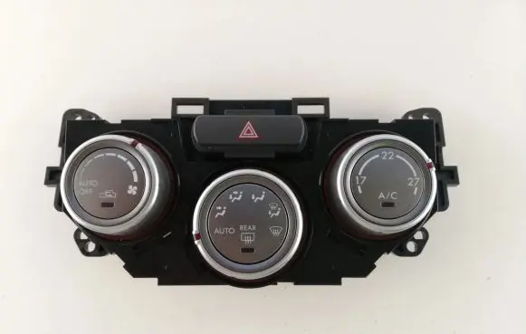 Subaru Impreza II Climate control unit 72311FG030 KL2294