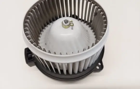 Heater fan/blower