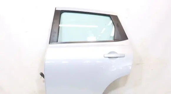 Nissan Qashqai Rear door 