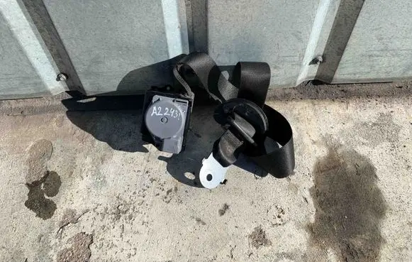 BMW X5 E70 Front seatbelt S2716104209K