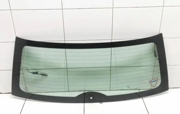 Mini One - Cooper R50 - 53 Rear windscreen/windshield window 43R00048 DOT24AS2M68