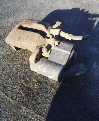 Audi A6 S6 C6 4F Rear brake caliper
