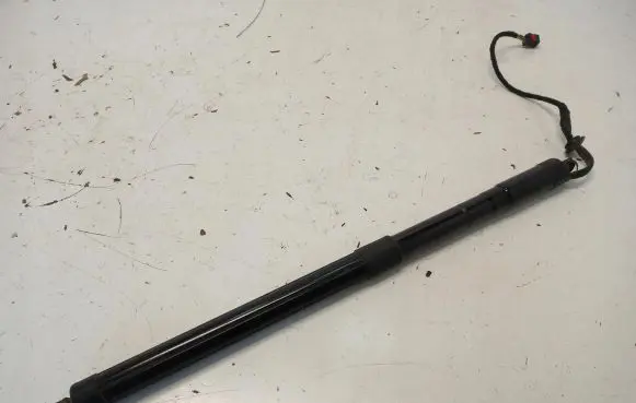 Land Rover Range Rover L405 Tailgate strut CPLA-70354-AE