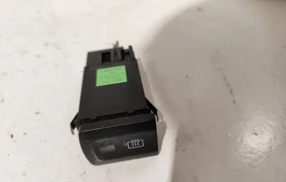 Audi A3 S3 8L Windscreen/window heater switch 8L0941503B