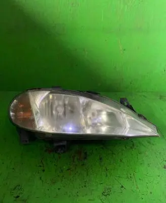 Renault Megane I Headlight/headlamp 67743620