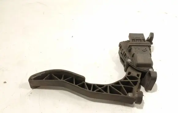 Audi A6 S6 C6 4F Accelerator throttle pedal 4F1723523A 0089840
