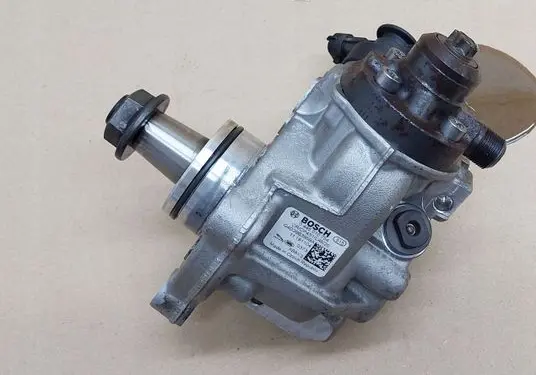Fuel injection high pressure pump