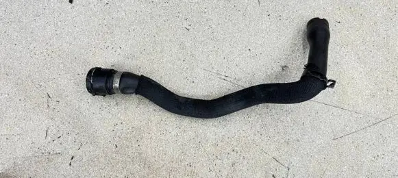 BMW M6 Engine coolant pipe/hose 7843266 11537843266