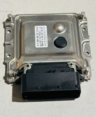 Mercedes-Benz GLE (W166 - C292) Adblue control unit A0009003213