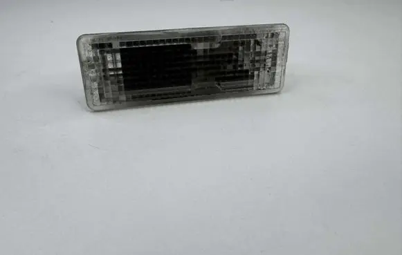 BMW 5 E60 E61 Front door interior light 8931546