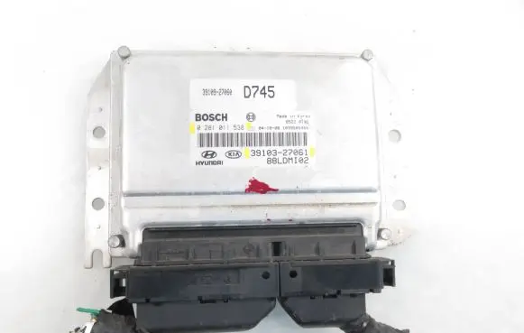 KIA Cerato Engine control unit/module 0281011538 3910327061