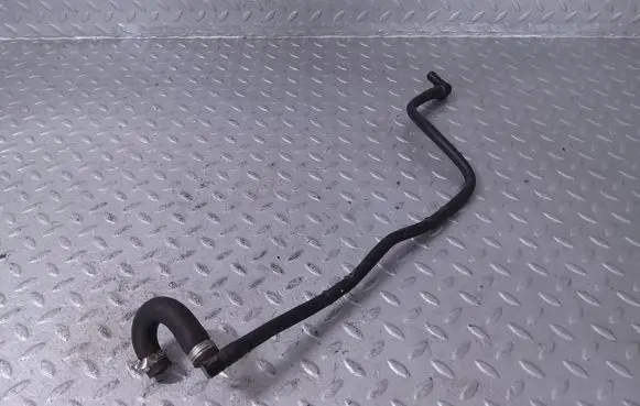 Audi A8 S8 D4 4H Vacuum line/pipe/hose 06E133773DD