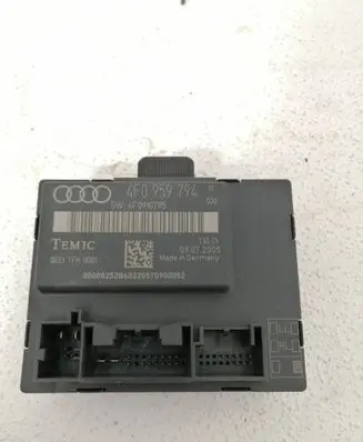 Audi A6 S6 C6 4F Door central lock control unit/module 4F0959794