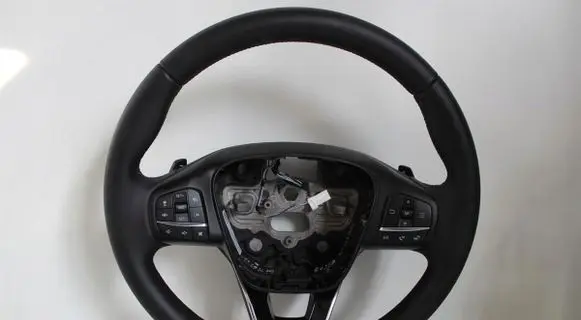 Ford Focus Steering wheel JX7B3600ZD3ZHE