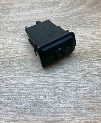 Audi A4 S4 B5 8D Headlight level height control switch 8D2941301