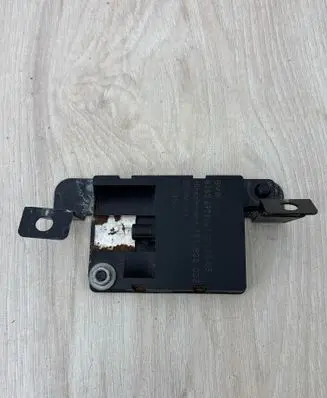 BMW 3 E46 Bluetooth antenna 6928461 921800002