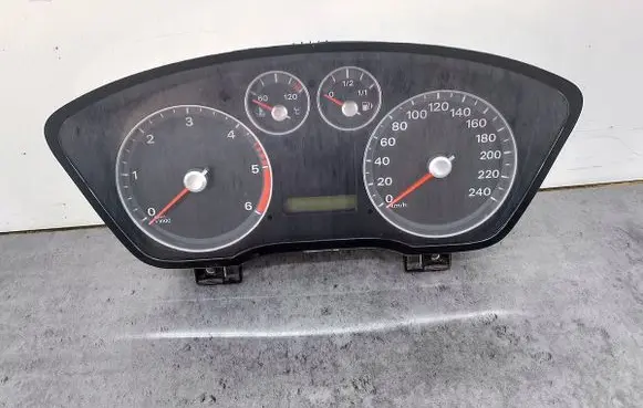 Ford Focus Speedometer (instrument cluster)