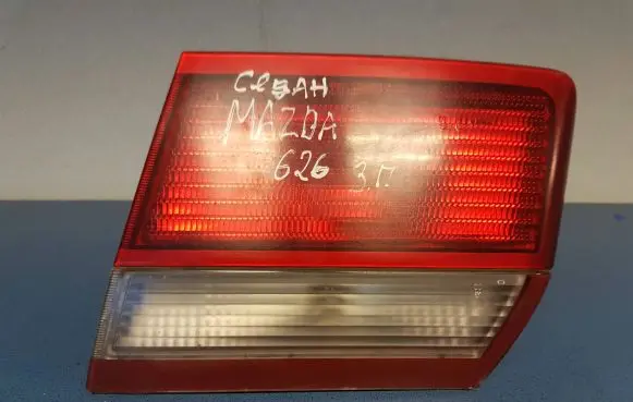 Mazda 626 Rear/tail lights 22661827