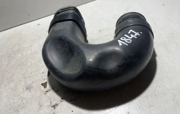 Audi A3 S3 8P Air intake duct part 1K0129618AN